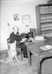 Theo de Kousemaker, blinde telefonist bij het Kadaster 1952
